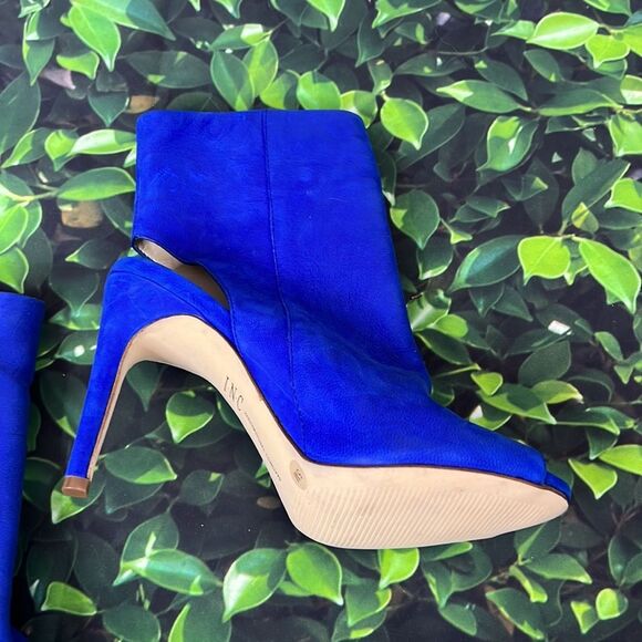 Inc International concepts, blue suede ankle boot heels - Picture 5 of 9